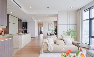 Condo at Ratchathewi for sale