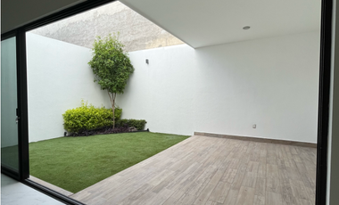 SE VENDE CASA EN BARRANCA DEL REFUGIO, ZONA NORTE, EN LEON GUANJAUTO