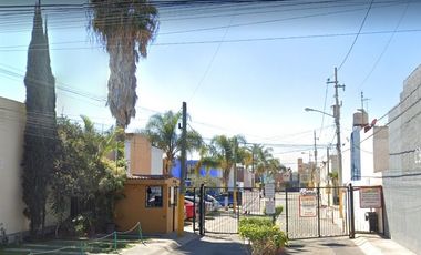 Casa en Venta. Santa Margarita 1ra Sección, Zapopan, Jalisco. Remate Hipotecario.