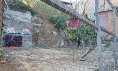 ¡Invierte en el Corazón de Valparaíso! Terreno con Potencial cerca Rodriguez