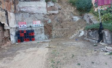 ¡Invierte en el Corazón de Valparaíso! Terreno con Potencial cerca Rodriguez