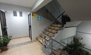 VENTA OFICINA 2DO PISO 35M2 LOS CEDROS CHORRILLOS - $45,000