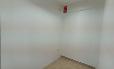 VENTA OFICINA 2DO PISO 35M2 LOS CEDROS CHORRILLOS - $45,000