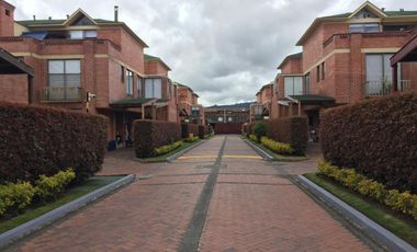 Arriendo amoblada o sin amoblar