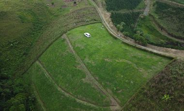 EN VENTA AMPLIO LOTE DE 3524 M2 EN LA VIA ALCALA FILANDIA