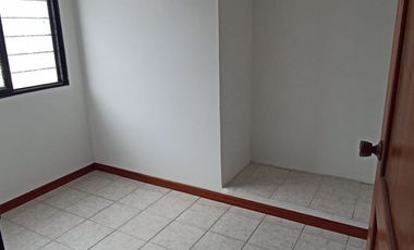 ARRIENDO CASA  SEGUNDO PISO  BARRIO  PORVENIR