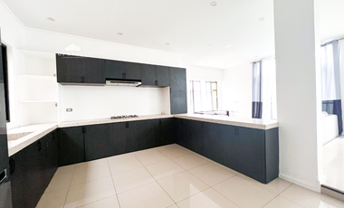 Semi-furnished 5-Bedroom 5BR Modern House and Lot for Sale in BF Homes, Parañaque City at New South Homeowners Associations BF Homes