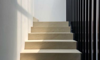 Rumah modern siap huni di komplek duren sawit Jakarta timur
