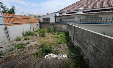 ทาวน์โฮม 3 ชั้นครึ่ง ถนนลำลูกกาคลอง3 ใกล้โรงพยาบาลสินแพทย์