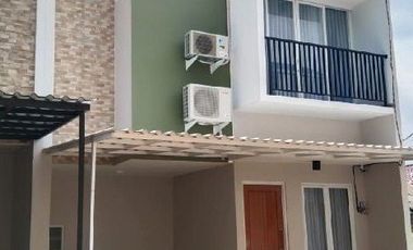Rumah Nuci Jatiasih Dekat Toll Jatiwarna,Baru 2 LANTAI di Jatiluhur Jatiasih Kota Bekasi Jual Dijual