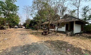 Prime Land for Sale on San Kamphaeng New Super Highway