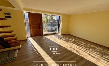 Remodelada casa en tradicional sector Talcahuano