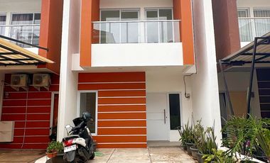 [JALAN 2 MOBIL] Rumah Jatikramat Jatiasih Dekat Stasiun LRT Cikunir Kota Bekasi (ARR165) Jual Dijual