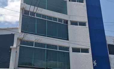 EXCELENTE EDIFICIO EN RENTA CON GRAN UBICACION, JUNTO A CIRCUITO JUAN PABLO Y A MINUTOS DE ANGELOPOLIS!!