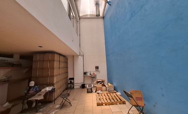 EXCELENTE EDIFICIO EN RENTA CON GRAN UBICACION, JUNTO A CIRCUITO JUAN PABLO Y A MINUTOS DE ANGELOPOLIS!!