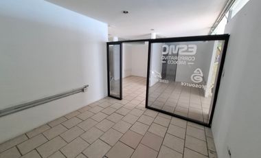 EXCELENTE EDIFICIO EN RENTA CON GRAN UBICACION, JUNTO A CIRCUITO JUAN PABLO Y A MINUTOS DE ANGELOPOLIS!!