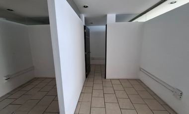 EXCELENTE EDIFICIO EN RENTA CON GRAN UBICACION, JUNTO A CIRCUITO JUAN PABLO Y A MINUTOS DE ANGELOPOLIS!!
