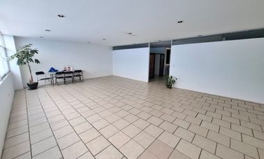 EXCELENTE EDIFICIO EN RENTA CON GRAN UBICACION, JUNTO A CIRCUITO JUAN PABLO Y A MINUTOS DE ANGELOPOLIS!!