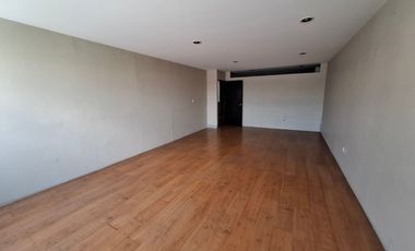 EXCELENTE EDIFICIO EN RENTA CON GRAN UBICACION, JUNTO A CIRCUITO JUAN PABLO Y A MINUTOS DE ANGELOPOLIS!!