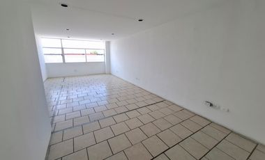 EXCELENTE EDIFICIO EN RENTA CON GRAN UBICACION, JUNTO A CIRCUITO JUAN PABLO Y A MINUTOS DE ANGELOPOLIS!!