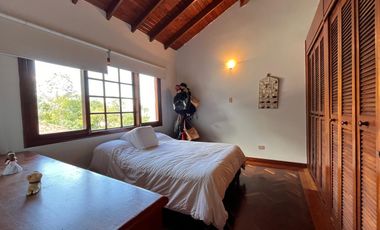 Casa  en arriendo, Loma  Del Chocho, Envigado, Antioquia