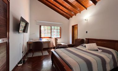 Casa  en arriendo, Loma  Del Chocho, Envigado, Antioquia