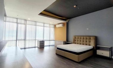 FULLY FURNISHED 5BR PENTHOUSE UNIT FOR RENT/SALE IN THE VIRIDIAN AT GREENHILLS