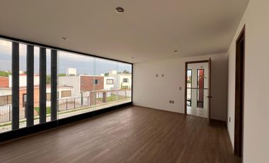 Casa en Venta en La Esperanza Zinacantepec