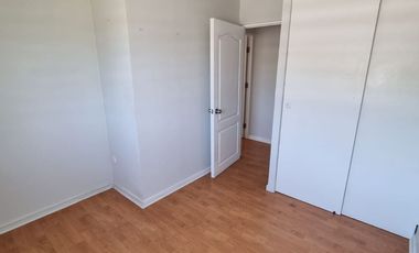 Hermosa casa en condominio cerrado 5 Dormitorios - ARRIENDO