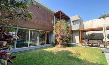 Oportunidad única: Venta moderna Casa en el mejor condominio de La Molina