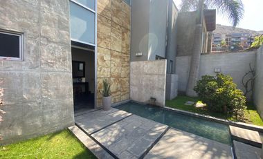 Oportunidad única: Venta moderna Casa en el mejor condominio de La Molina