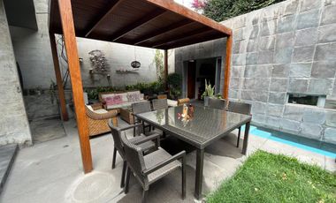 Oportunidad única: Venta moderna Casa en el mejor condominio de La Molina