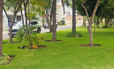 TERRENO EN VENTA UBICADO EN FRACCIONAMIENTO SANTA FE