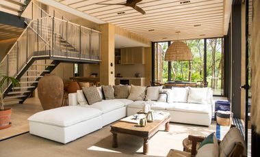 LUJOSA Y EXCLUSIVA VILLA EN RIVIERA MAYA , CON CAMPO DE GOLF Y BEACH CLUB,  ARQUITECTURA DE SORDO MADALENO