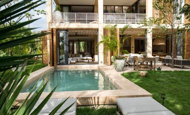 LUJOSA Y EXCLUSIVA VILLA EN RIVIERA MAYA , CON CAMPO DE GOLF Y BEACH CLUB,  ARQUITECTURA DE SORDO MADALENO