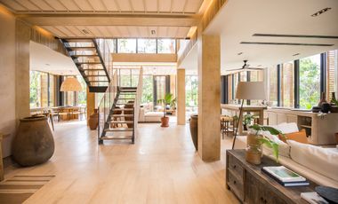 LUJOSA Y EXCLUSIVA VILLA EN RIVIERA MAYA , CON CAMPO DE GOLF Y BEACH CLUB,  ARQUITECTURA DE SORDO MADALENO
