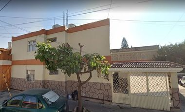 Casa en Venta. Obrera, Guadalajara, Jalisco. Remate Hipotecario.
