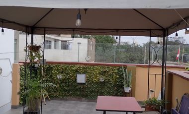 CASA EN EXCELENTE UBICACION A ESPALDAS DE HIRAOKA