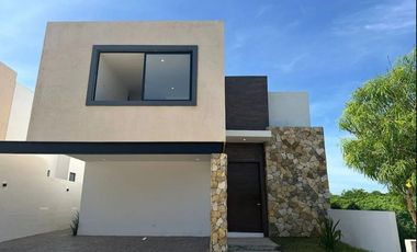 Casa en venta en la Privada Zentura Residencial