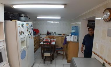 PASAJE RAFAEL/ REMODELADA/ METRO LO CRUZAT/ RECIBEN OFERTAS