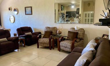 CASA CON LOCAL COMERCIAL EN PUERTO VALLARTA