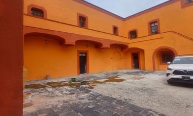 Casa en renta en el Centro de Cholula de 15 habitaciones