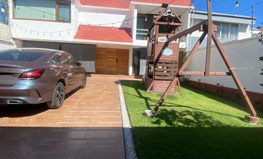 Casa Bonita y funcional para familia con niños pequeños