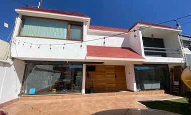 Casa Bonita y funcional para familia con niños pequeños