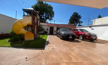 Casa Bonita y funcional para familia con niños pequeños