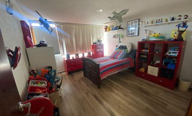 Casa Bonita y funcional para familia con niños pequeños