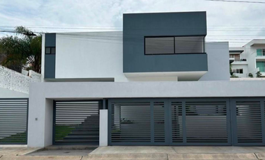 SE VENDE CASA EN GRAN JARDIN, JARDIN RUSO, LEON GUANAJUATO, ZONA NORTE