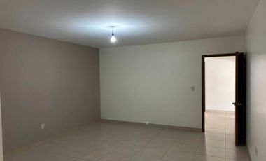 SE VENDE CASA EN GRAN JARDIN, JARDIN RUSO, LEON GUANAJUATO, ZONA NORTE