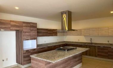 SE VENDE CASA EN GRAN JARDIN, JARDIN RUSO, LEON GUANAJUATO, ZONA NORTE