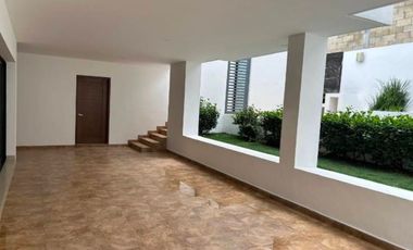 SE VENDE CASA EN GRAN JARDIN, JARDIN RUSO, LEON GUANAJUATO, ZONA NORTE
